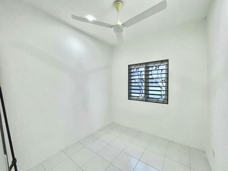 2-storey Terraced House for Sale in Bandar Seri Coalfields (Sungai Buloh) - Nazrin Hakimin - Interior - PropertyGuru.com.my