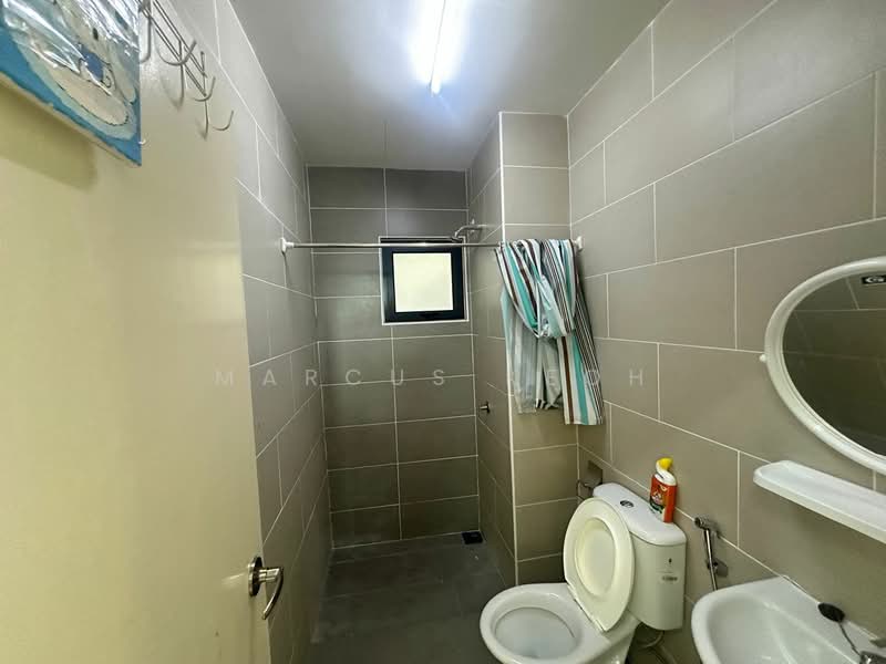Servis Apartment untuk Dijual di Kiara Plaza - Marcus Keoh - Bathroom - PropertyGuru.com.my
