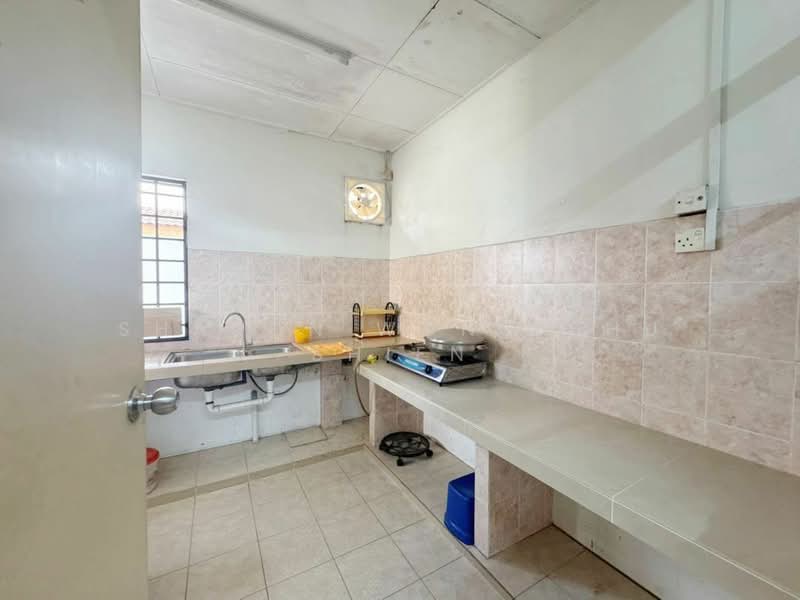 2-storey Terraced House for Sale in Taman Setia Indah (Tebrau) - Sharon Wong Shu Shien - Kitchen - PropertyGuru.com.my
