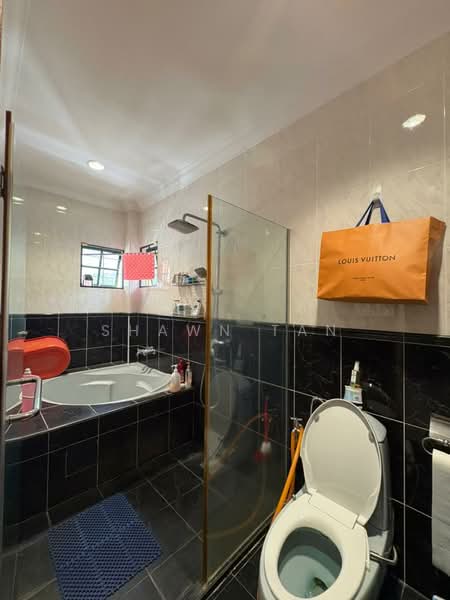 Semi-Detached House for Sale in Ampang (Selangor) - Shawn Tan - Bathroom - PropertyGuru.com.my