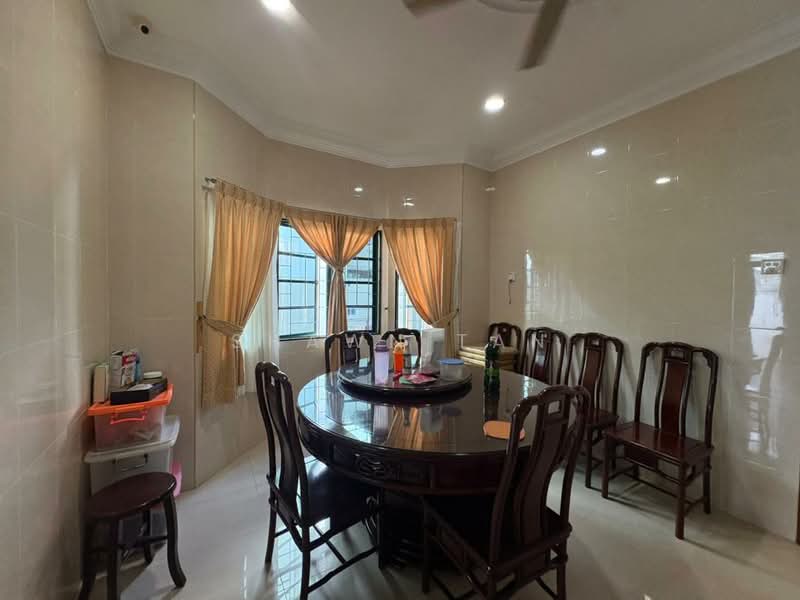 Semi-Detached House for Sale in Ampang (Selangor) - Shawn Tan - Dining Room - PropertyGuru.com.my