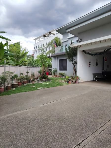 Bungalow for Sale in Taman Ampang Utama (Ampang) - Teck Wee - PropertyGuru.com.my