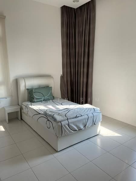 Kondominium untuk Disewa di 10 Island Resort - Alvin Sim - Bedroom - PropertyGuru.com.my
