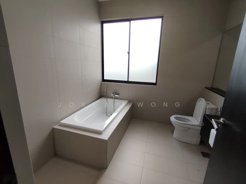 3-storey Terraced House for Rent in Masai (Johor) - Jordan Wong - Bathroom - PropertyGuru.com.my