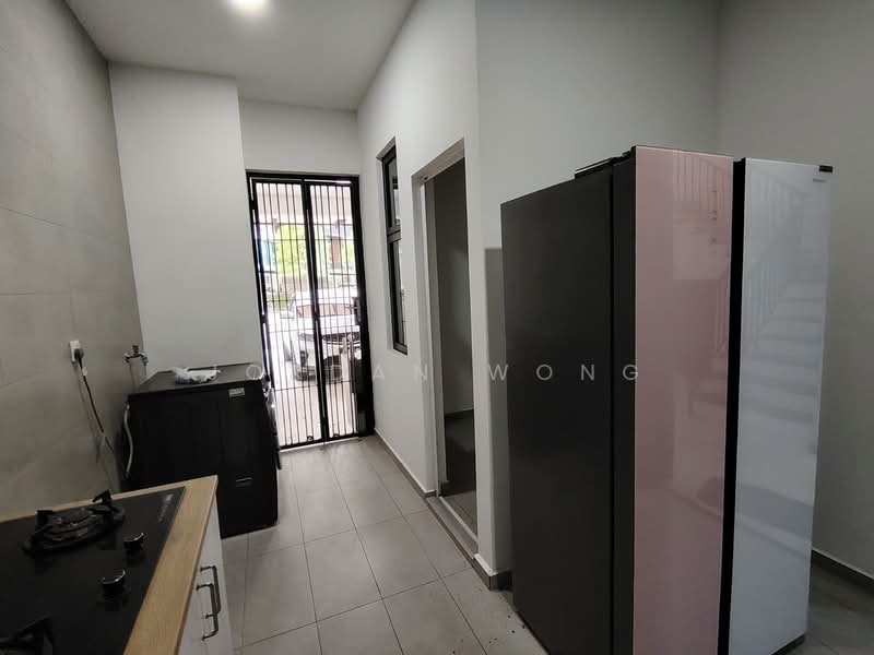 3-storey Terraced House for Rent in Masai (Johor) - Jordan Wong - Kitchen - PropertyGuru.com.my