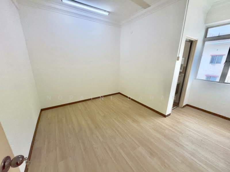 Flat for Sale at Taman Mas Sepang - Noraini Dahan - PropertyGuru.com.my