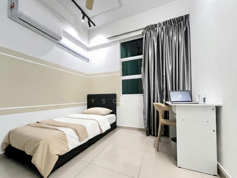 Condominium for Rent at The Zest @ Kinrara 9 - Grayson Low - Bedroom - PropertyGuru.com.my