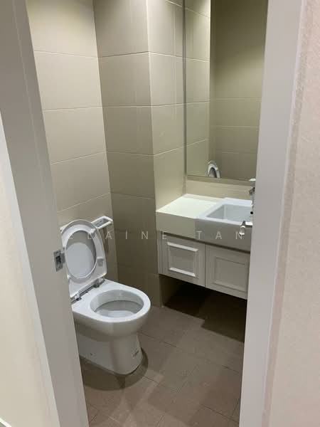 Service Residence for Sale at Parisien Tower - Elaine Tan - Bathroom - PropertyGuru.com.my