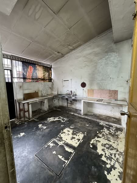 Rumah Teres 2 Tingkat untuk Dijual di Taman Chi Liung (Klang) - Leo Lulu - Kitchen - PropertyGuru.com.my