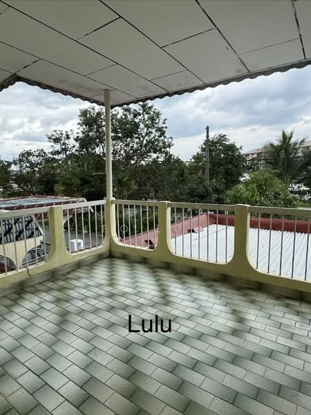 Rumah Teres 2 Tingkat untuk Dijual di Taman Chi Liung (Klang) - Leo Lulu - Balcony - PropertyGuru.com.my