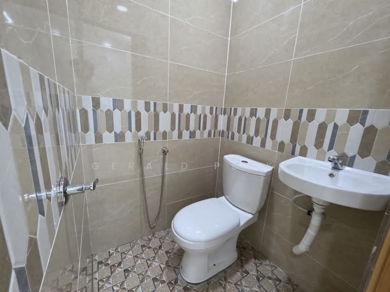 Rumah Teres 1 Tingkat untuk Dijual di Kulim (Kedah) - Gerald Peski - Bathroom - PropertyGuru.com.my