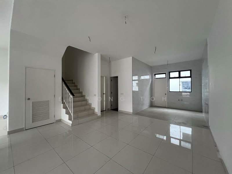 2-storey Terraced House for Sale in Taman Bukit Kaze (Ulu Tiram) - Ee Fong Toh - Interior - PropertyGuru.com.my