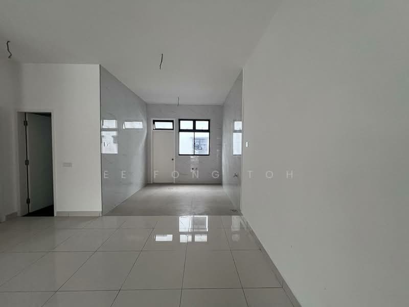 2-storey Terraced House for Sale in Taman Bukit Kaze (Ulu Tiram) - Ee Fong Toh - Interior - PropertyGuru.com.my