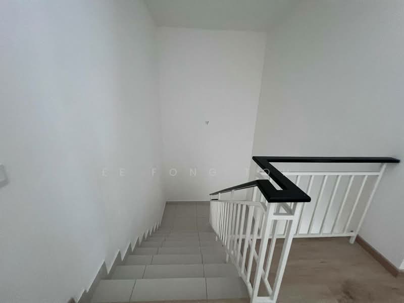 2-storey Terraced House for Sale in Taman Bukit Kaze (Ulu Tiram) - Ee Fong Toh - Interior - PropertyGuru.com.my