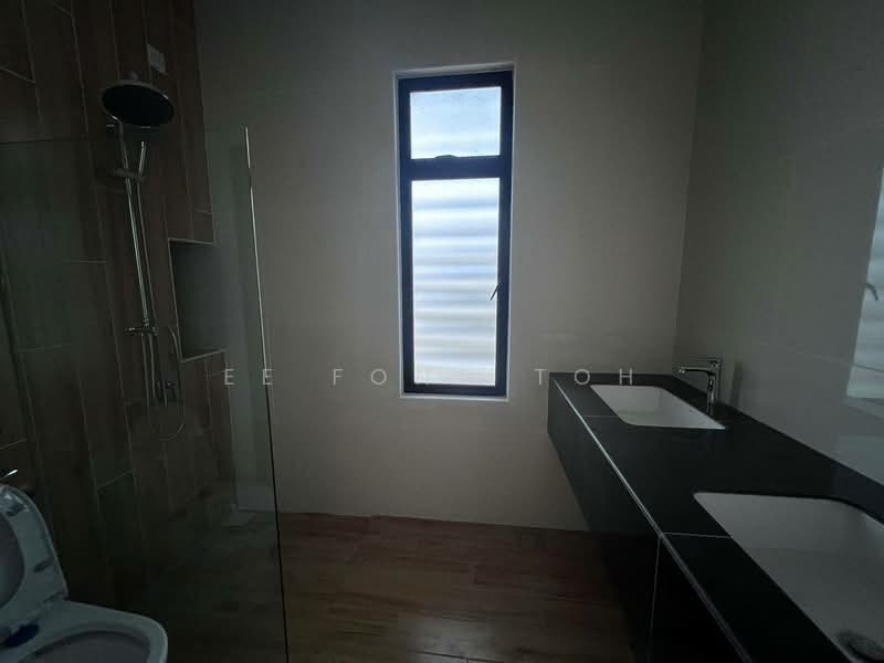 2-storey Terraced House for Sale in Taman Bukit Kaze (Ulu Tiram) - Ee Fong Toh - PropertyGuru.com.my