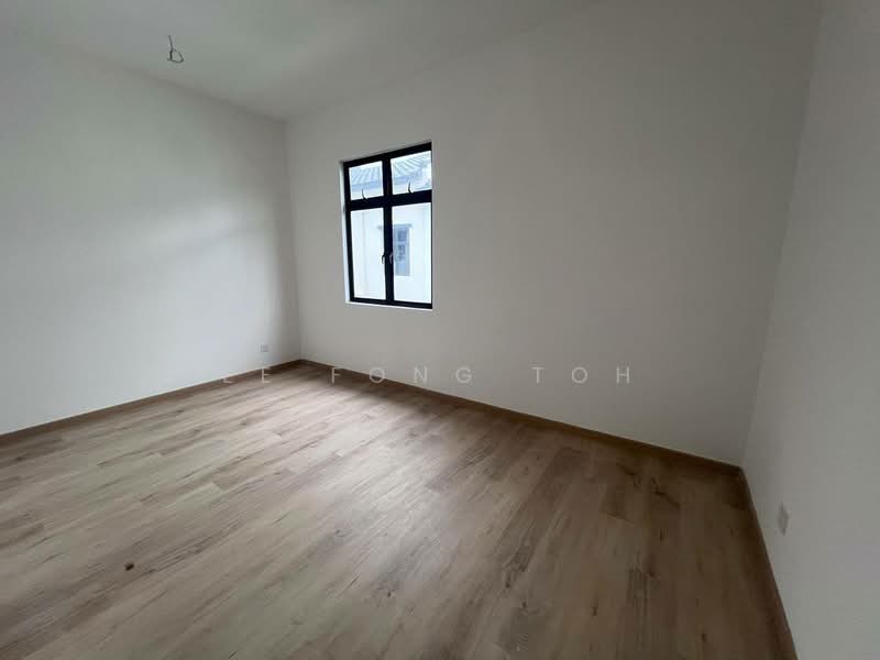 2-storey Terraced House for Sale in Taman Bukit Kaze (Ulu Tiram) - Ee Fong Toh - PropertyGuru.com.my
