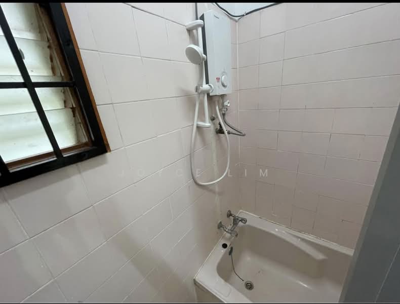 Pangsapuri untuk Disewa di Harmony View - Joyce Lim - Bathroom - PropertyGuru.com.my