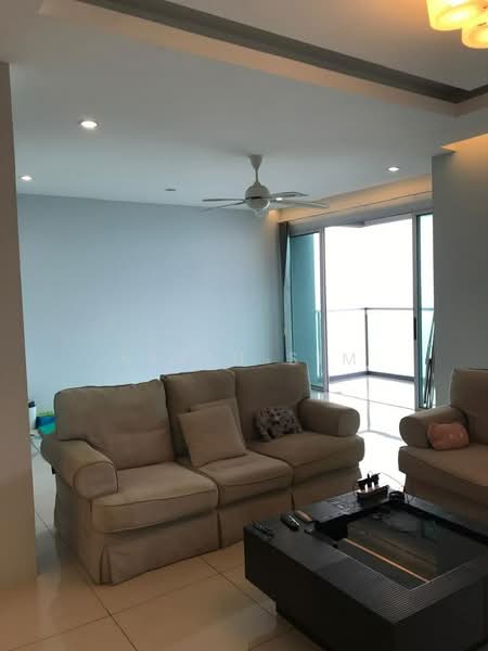 Kondominium untuk Disewa di 10 Island Resort - Alvin Sim - Living Room - PropertyGuru.com.my
