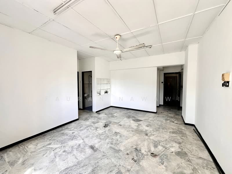 Apartment for Sale at Tasik Heights Apartment - Fauran Nawawi - PropertyGuru.com.my