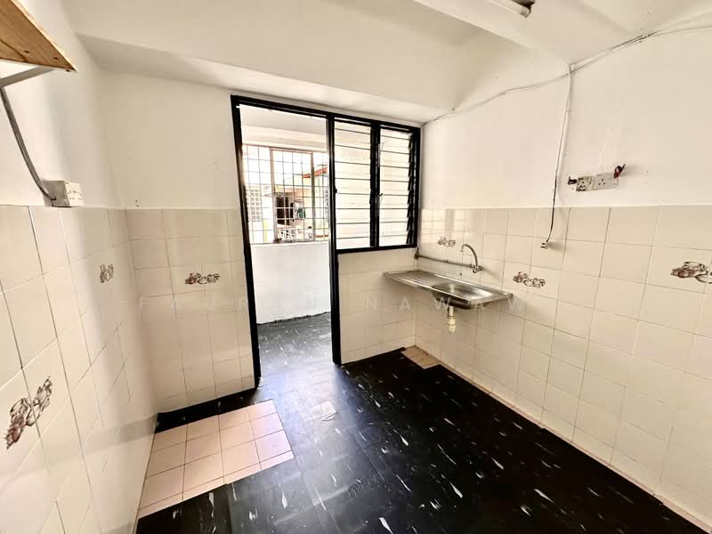 Apartment for Sale at Tasik Heights Apartment - Fauran Nawawi - PropertyGuru.com.my
