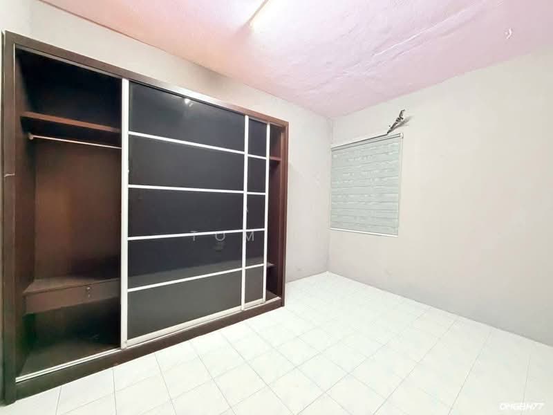 2-storey Terraced House for Sale in Taman Bayu Perdana (Klang) - Tom Lee - PropertyGuru.com.my