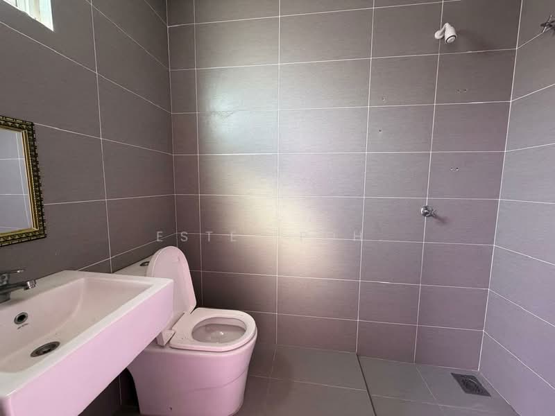 Rumah Teres 2-Tingkat untuk Dijual di Seremban (Negeri Sembilan) - Ester Poh. - Bathroom - PropertyGuru.com.my