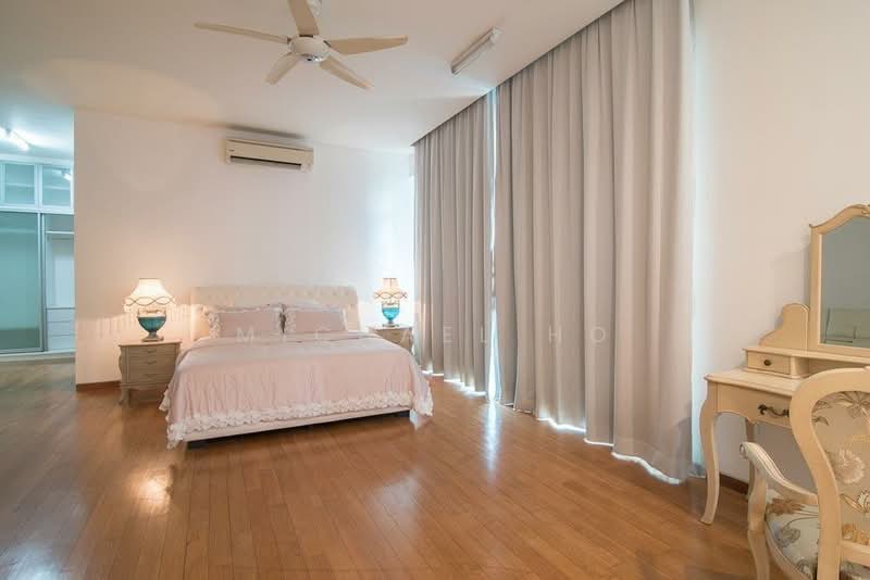 Kondominium untuk Disewa di The Pearl KLCC - Michael Ho - Bedroom - PropertyGuru.com.my