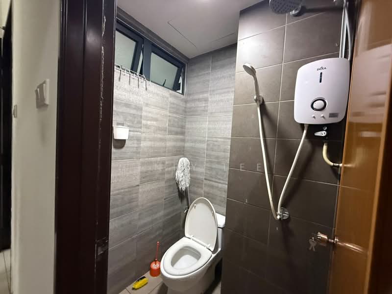 Service Residence for Rent at Symphony Tower (Menara Simfoni) - Henry Lee - Bathroom - PropertyGuru.com.my