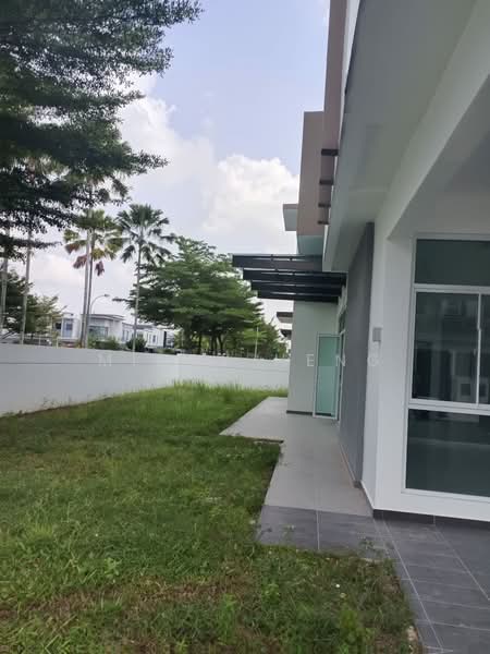 Rumah Berkembar untuk Dijual di Taman Ponderosa (Johor Bahru) - Mindy Heng - Exterior - PropertyGuru.com.my