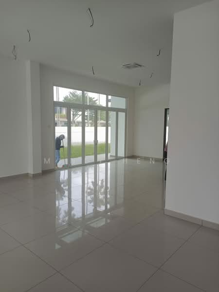 Rumah Berkembar untuk Dijual di Taman Ponderosa (Johor Bahru) - Mindy Heng - Living Room - PropertyGuru.com.my
