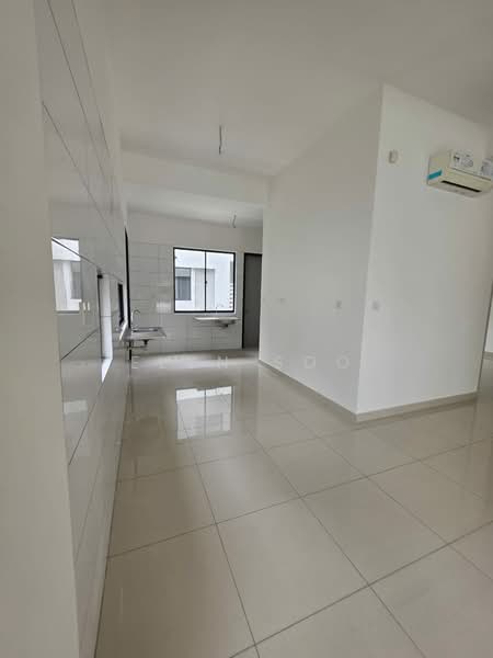 2-storey Terraced House for Sale in Telok Panglima Garang (Selangor) - Elyn Soo - Kitchen - PropertyGuru.com.my