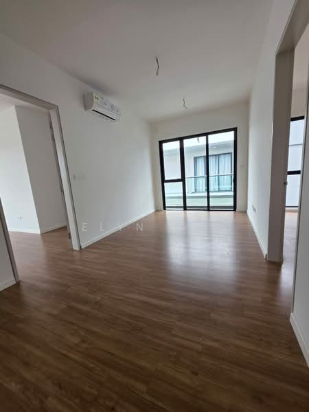 2-storey Terraced House for Sale in Telok Panglima Garang (Selangor) - Elyn Soo - Living Room - PropertyGuru.com.my