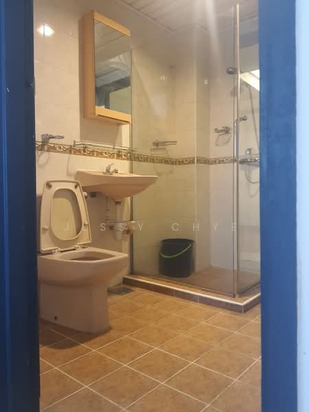 Kondominium untuk Disewa di Bangsar Indah - Jessy Chye - Bathroom - PropertyGuru.com.my