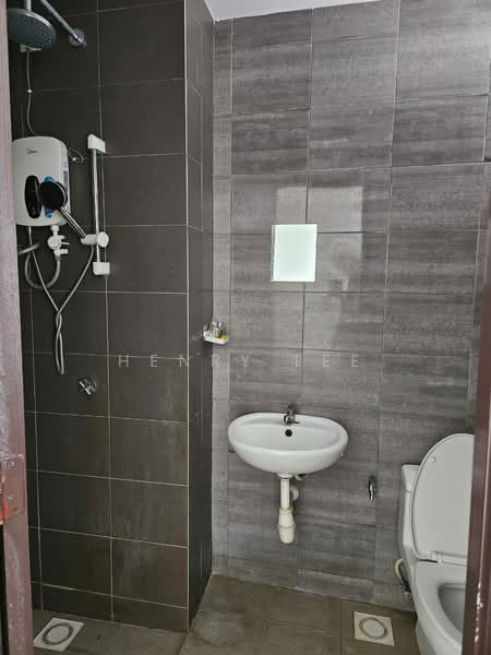 Service Residence for Rent at Symphony Tower (Menara Simfoni) - Henry Lee - Bathroom - PropertyGuru.com.my