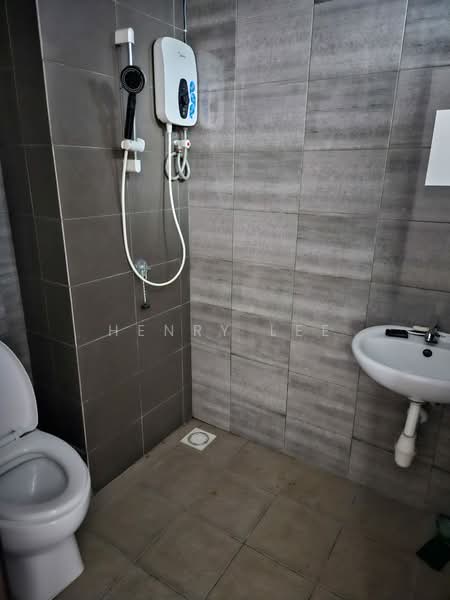 Service Residence for Rent at Symphony Tower (Menara Simfoni) - Henry Lee - Bathroom - PropertyGuru.com.my