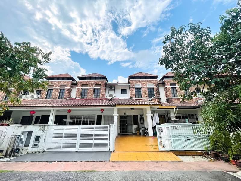 2-storey Terraced House for Sale in Bandar Nusaputra (Puchong) - Fauran Nawawi - PropertyGuru.com.my