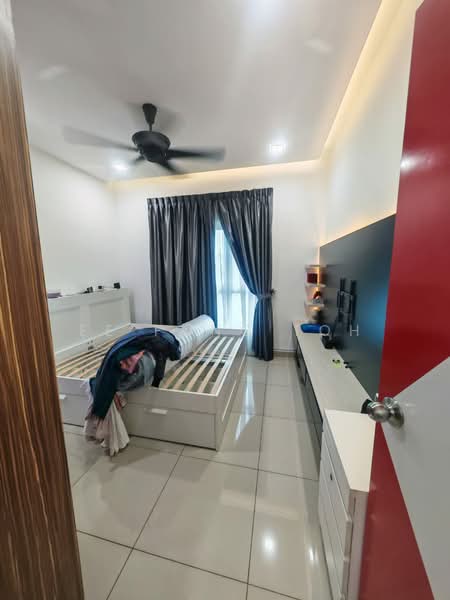 Service Residence for Sale at Seasons Amara Larkin - Ee Fong Toh - Bedroom - PropertyGuru.com.my