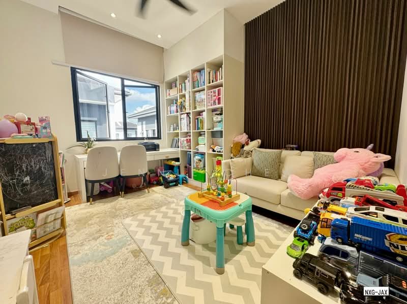 Semi-Detached House for Sale in Setia Alam (Selangor) - Jennie Chew - Study - PropertyGuru.com.my
