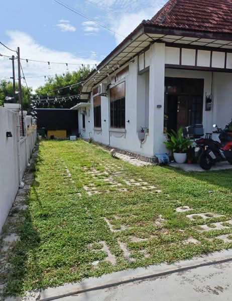 Semi-Detached House for Sale in Limbongan (Klebang) - Macy G - Exterior - PropertyGuru.com.my