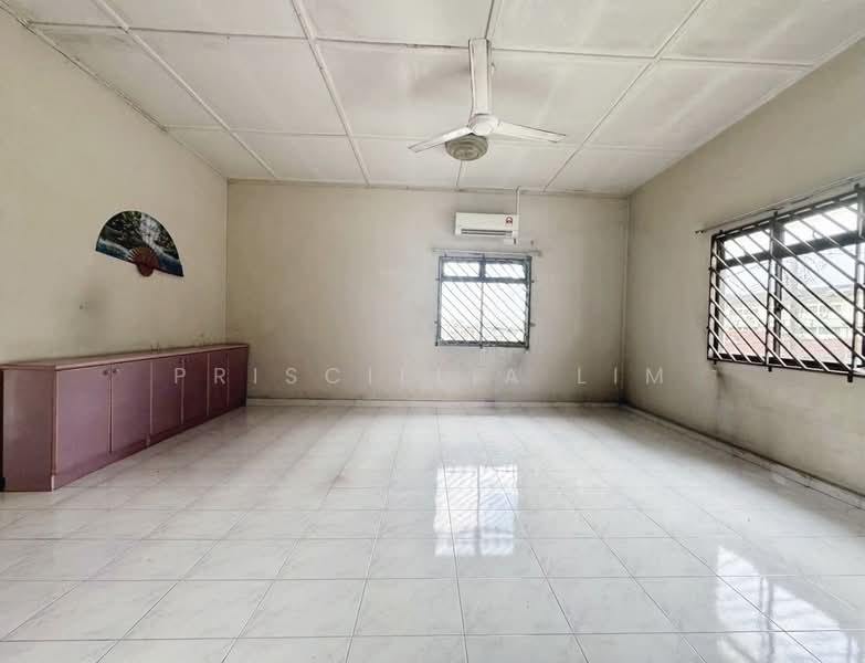 Bungalow for Rent in Taman Stulang Laut (Johor Bahru) - Priscillia Lim - PropertyGuru.com.my