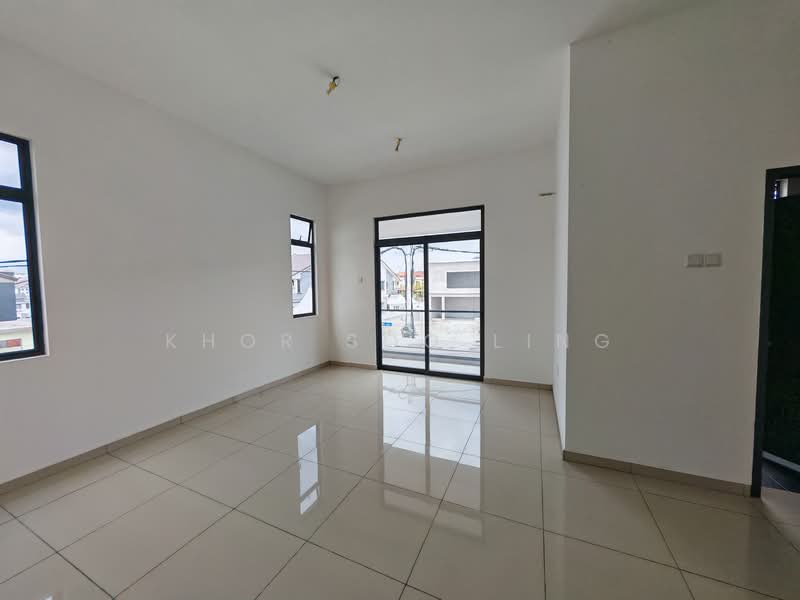 Rumah Kluster untuk Disewa di Taman Lagenda Putra (Kulai) - Khor Soo Ling - Living Room - PropertyGuru.com.my