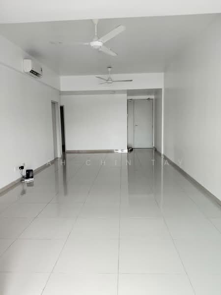 Apartment for Sale at Pangsapuri Peringgit Permai - Kah Chin Tay - Living Room - PropertyGuru.com.my
