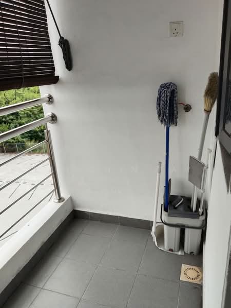 Apartment for Sale at Pangsapuri Peringgit Permai - Kah Chin Tay - Balcony - PropertyGuru.com.my