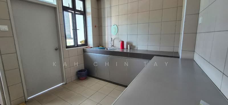 Apartment for Sale at Pangsapuri Peringgit Permai - Kah Chin Tay - Kitchen - PropertyGuru.com.my