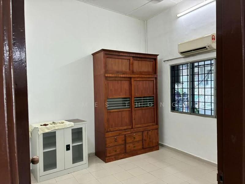 1-storey Terraced House for Sale in Taman Shanghai (Jalan Klang Lama (Old Klang Road)) - James Thong - Interior - PropertyGuru.com.my