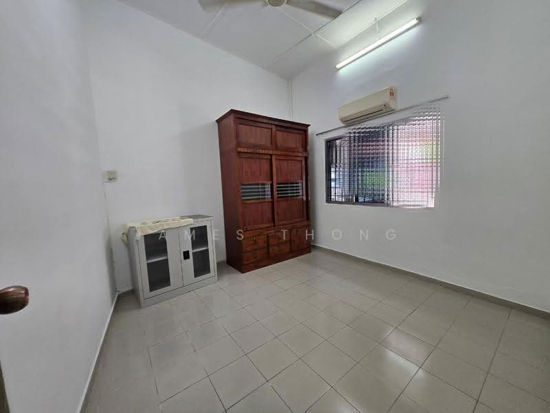 1-storey Terraced House for Sale in Taman Shanghai (Jalan Klang Lama (Old Klang Road)) - James Thong - Interior - PropertyGuru.com.my