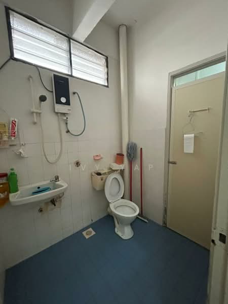 Rumah Teres 2 Tingkat untuk Dijual di Alma (Bukit Mertajam) - Ivy Yap - Bathroom - PropertyGuru.com.my