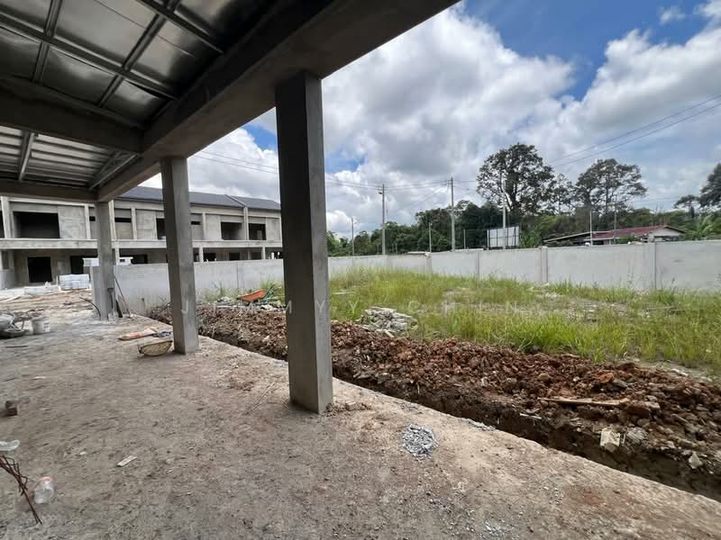 Rumah Teres 2 Tingkat untuk Dijual di Kuching (Sarawak) - Jimmyy Chin - Exterior - PropertyGuru.com.my