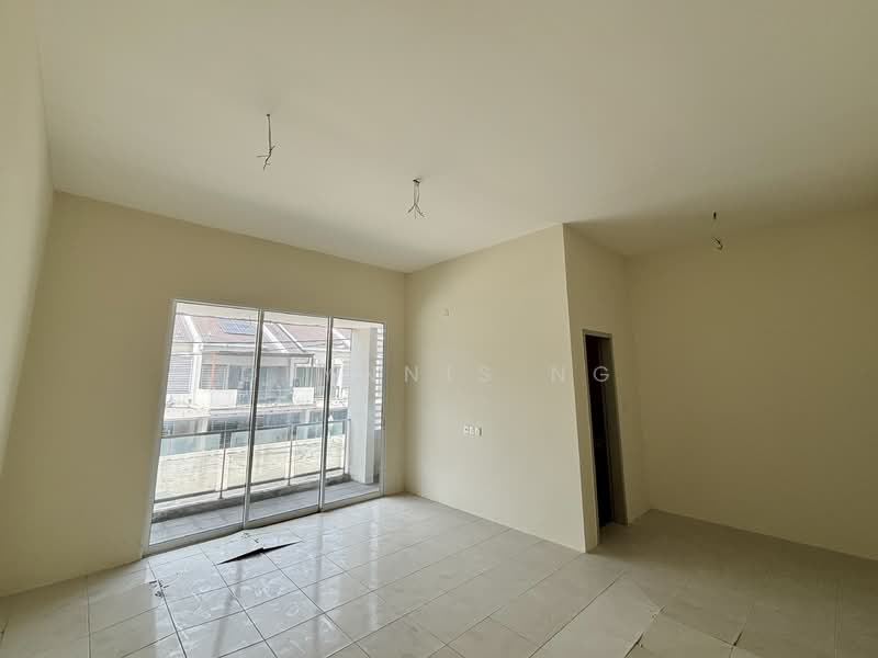 Rumah Teres 2 Tingkat untuk Dijual di Seberang Perai (Penang) - Glynnis Ng - Master Room - PropertyGuru.com.my