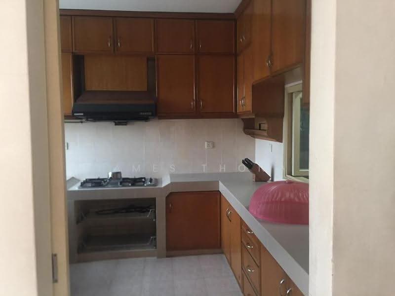 Rumah Berkembar untuk Dijual di Taman Overseas Union (Taman Oug) (Jalan Klang Lama (Old Klang Road)) - James Thong - Kitchen - PropertyGuru.com.my